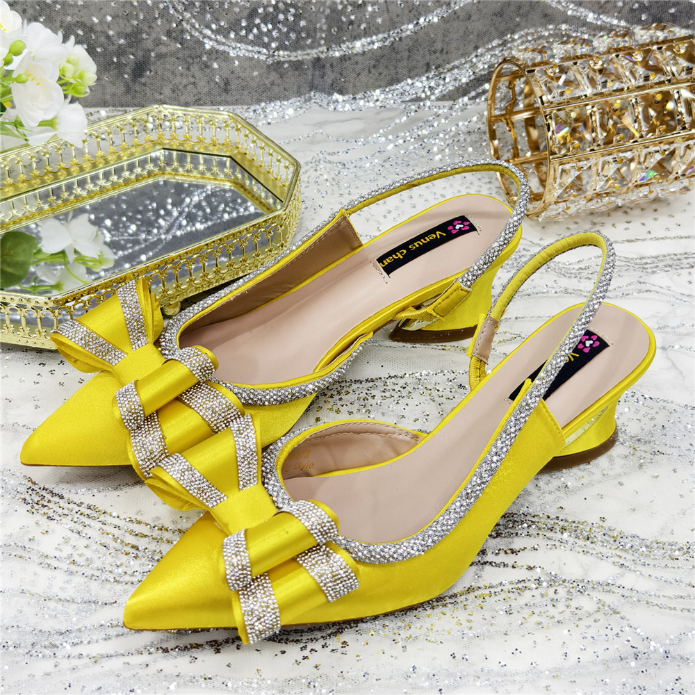 Elegant Yellow Satin Rhineston - Women'S Evening Bags 评论和价格